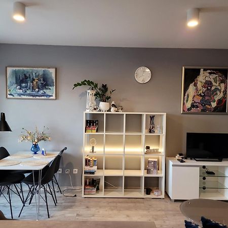 Apartament Lilla Еленя-Гура Экстерьер фото